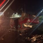 PICAPE CAPOTA APÓS COLISÃO NA BR-277, EM CANTAGALO