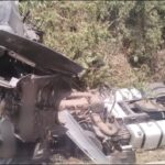 CAMINHONEIRO DE CASTRO FICA GRAVEMENTE FERIDO APÓS TOMBAMENTO NA BR-277 EM NOVA LARANJEIRAS